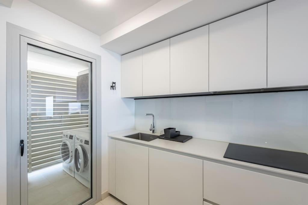 Med1 Luxury Sea View * Fuengirola